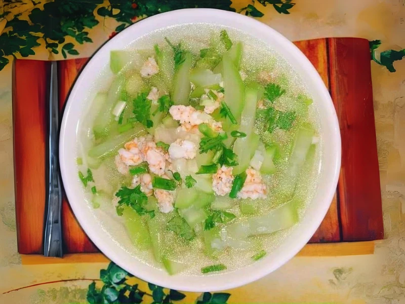 Món canh tôm