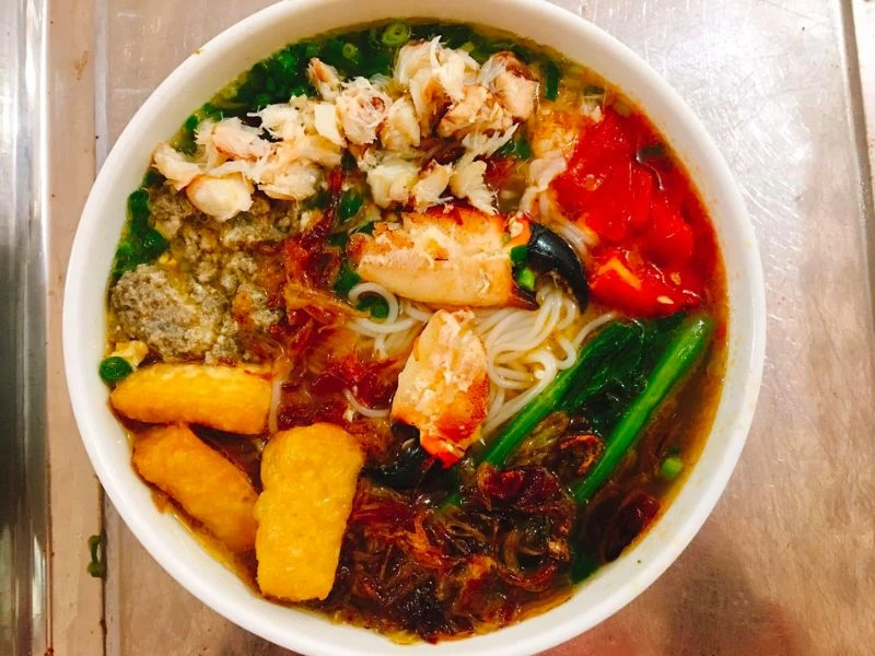 Bún cù kỳ đặc sản tại Hạ Long Quảng Ninh